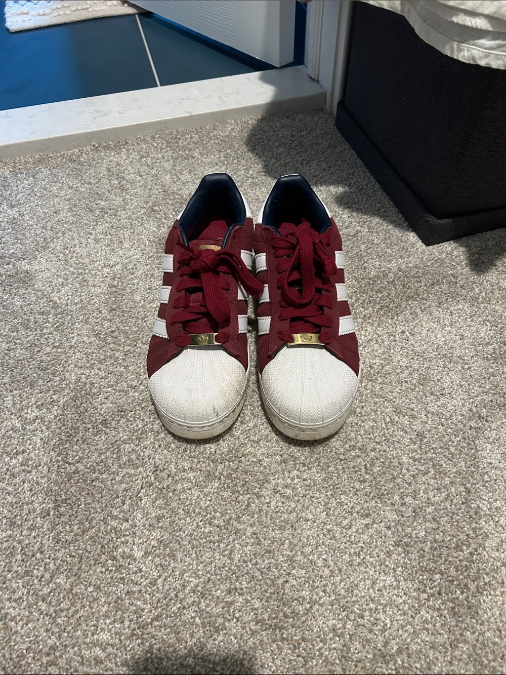 Adidas women’s Superstar Sneakers - White & Burgundy - Size 7 1/2